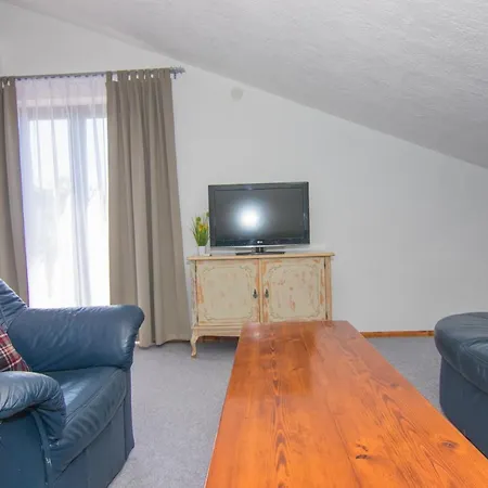 Rustika Bed & Breakfast 4*