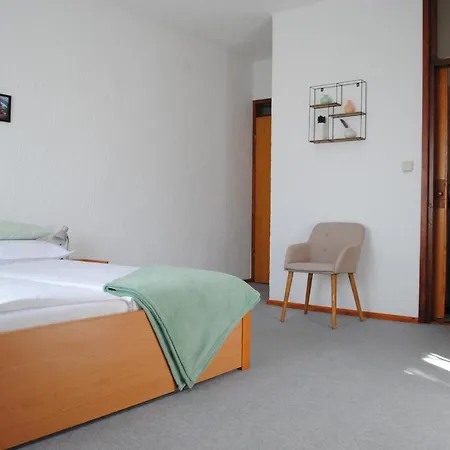 Rustika Bed & Breakfast Malinska